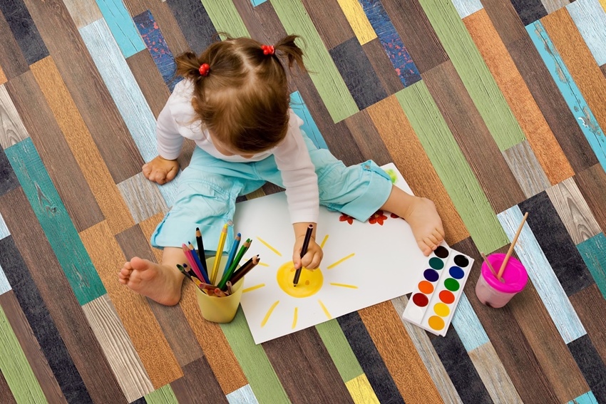 ความสามารถในการใช้ภาพพิมพ์ช่วยให้คุณสร้างการออกแบบที่เป็นเอกลักษณ์ของห้องได้ ความสามารถในการใช้ภาพพิมพ์ช่วยให้คุณสร้างการออกแบบที่เป็นเอกลักษณ์ของห้องได้