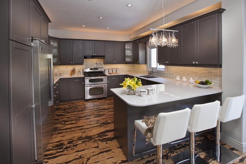 พื้นไม้ก๊อกในการออกแบบห้องครัว พื้นไม้ก๊อกในการออกแบบห้องครัว