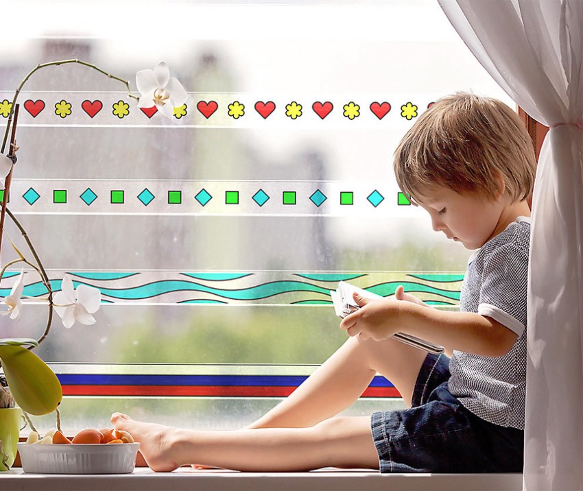 Vẽ trên lam của lưới cửa sổ bằng nhựa sẽ trang trí nội thất, điều này đặc biệt quan trọng đối với phòng trẻ em Vẽ trên lam của lưới cửa sổ bằng nhựa sẽ trang trí nội thất, điều này đặc biệt quan trọng đối với phòng trẻ em