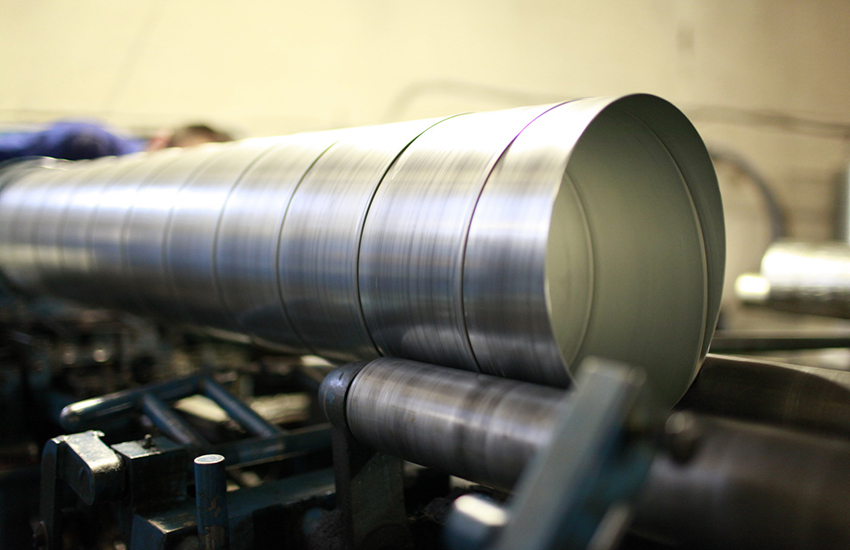 Semakin besar rintangan pada paip, semakin rendah kelajuan udara dan semakin tinggi prestasi kipas. Semakin besar rintangan pada paip, semakin rendah kelajuan udara dan semakin tinggi prestasi kipas.