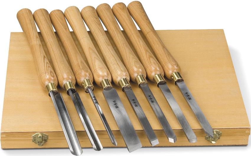 Les talladores de torn per a fusta consisteixen en un angle posterior, un angle apuntat i un angle frontal Les talladores de torn per a fusta consisteixen en un angle posterior, un angle apuntat i un angle frontal