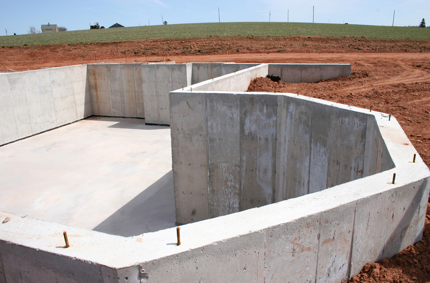 Zahvaljujući podnožju s rešetkom, moguće je izgraditi temelj čak i na teškim mjestima Zahvaljujući podnožju s rešetkom, moguće je izgraditi temelj čak i na teškim mjestima