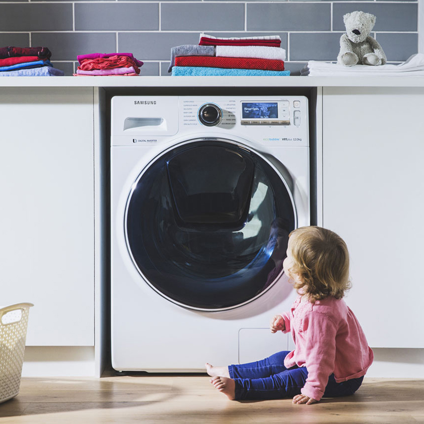 Abans de comprar una màquina d'escriure, serà útil llegir ressenyes sobre Internet a Internet. Abans de comprar una màquina d'escriure, serà útil llegir ressenyes sobre Internet a Internet.