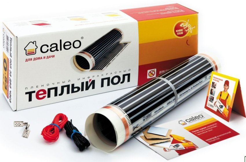 La pel·lícula IR Caleo es ven completa amb un kit de muntatge: contactes i aïllament de betum, alguns també inclouen cables de connexió La pel·lícula IR Caleo es ven completa amb un kit de muntatge: contactes i aïllament de betum, alguns també inclouen cables de connexió