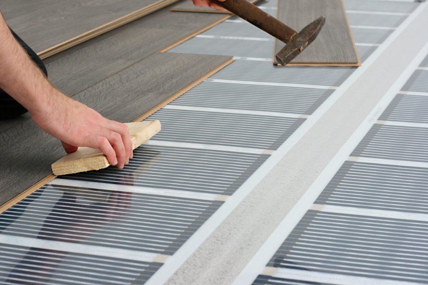 Pred inštaláciou teplej podlahy si pozorne prečítajte pokyny výrobcu Pred inštaláciou teplej podlahy si pozorne prečítajte pokyny výrobcu