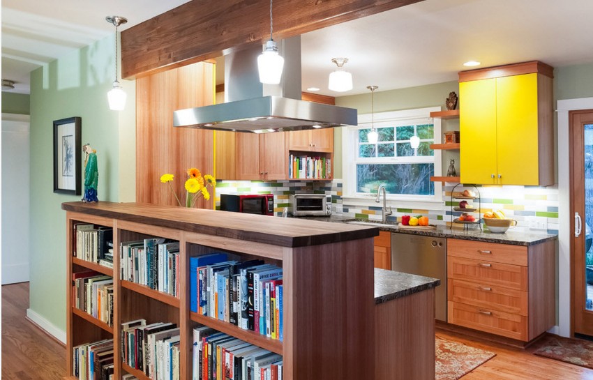 Els pals de fusta es desgasten ràpidament i al cap de poc temps perden la seva presentabilitat Els pals de fusta es desgasten ràpidament i al cap de poc temps perden la seva presentabilitat