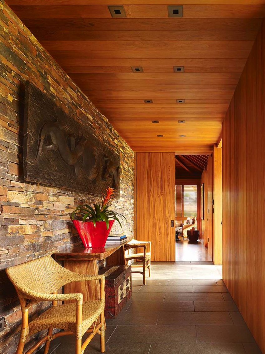 Đá là một vật liệu hoàn thiện lớn yêu thích không gian, vì vậy nó có thể làm cho một hành lang nhỏ trở nên nhỏ hơn và nặng hơn Đá là một vật liệu hoàn thiện lớn yêu thích không gian, vì vậy nó có thể làm cho một hành lang nhỏ trở nên nhỏ hơn và nặng hơn