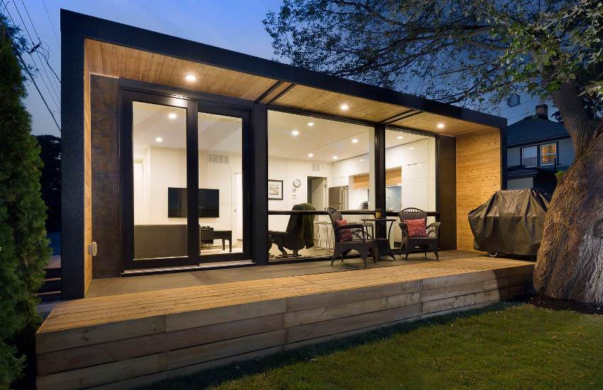 לבית מיכל קטן יספיק בסיס עץ לבית מיכל קטן יספיק בסיס עץ