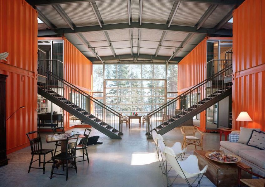 בית מרווח בן שתי קומות שתוכנן על ידי האדריכל אדם קולקין בית מרווח בן שתי קומות שתוכנן על ידי האדריכל אדם קולקין