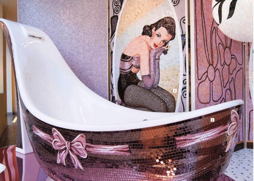 แผงที่ทำบนพื้นฐานของเทคนิคการประกอบเมทริกซ์คือภาพที่ประกอบจากกระเบื้องโมเสค แผงที่ทำบนพื้นฐานของเทคนิคการประกอบเมทริกซ์คือภาพที่ประกอบจากกระเบื้องโมเสค