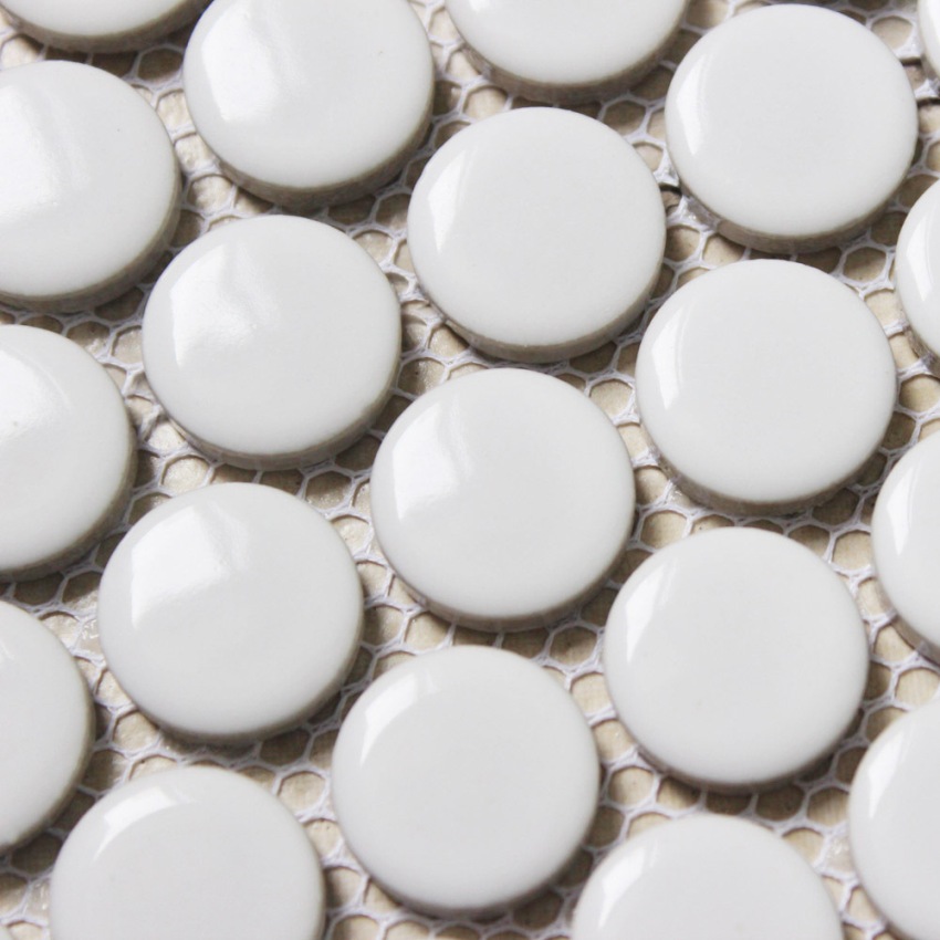 ด้วยแผ่นรองตาข่ายทำให้ตัดโมเสคได้ง่าย ด้วยแผ่นรองตาข่ายทำให้ตัดโมเสคได้ง่าย