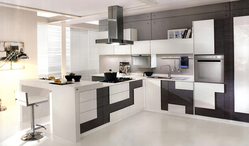 ככל שמכסה המנוע קומפקטי יותר, כך הוא יחסוך מקום שימושי יותר ככל שמכסה המנוע קומפקטי יותר, כך הוא יחסוך מקום שימושי יותר