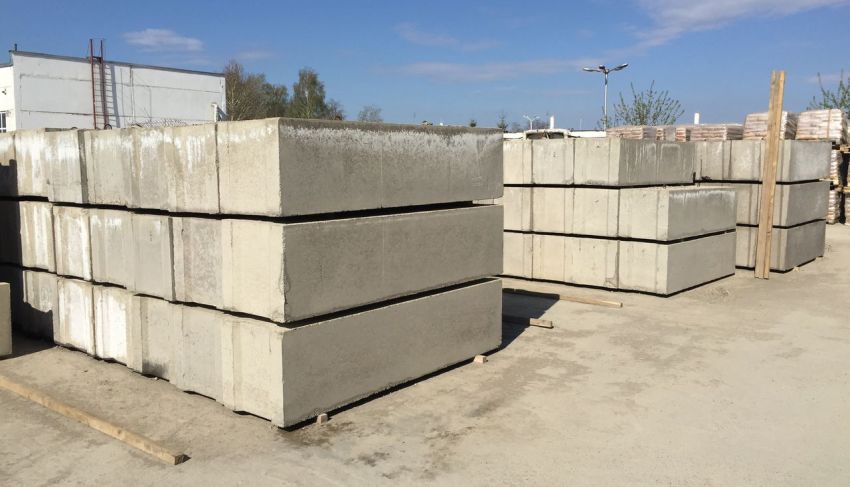 לאבני היסוד של FBS יש סימון משלהם, שהוא קבוצה מסוימת של אותיות ומספרים לאבני היסוד של FBS יש סימון משלהם, שהוא קבוצה מסוימת של אותיות ומספרים