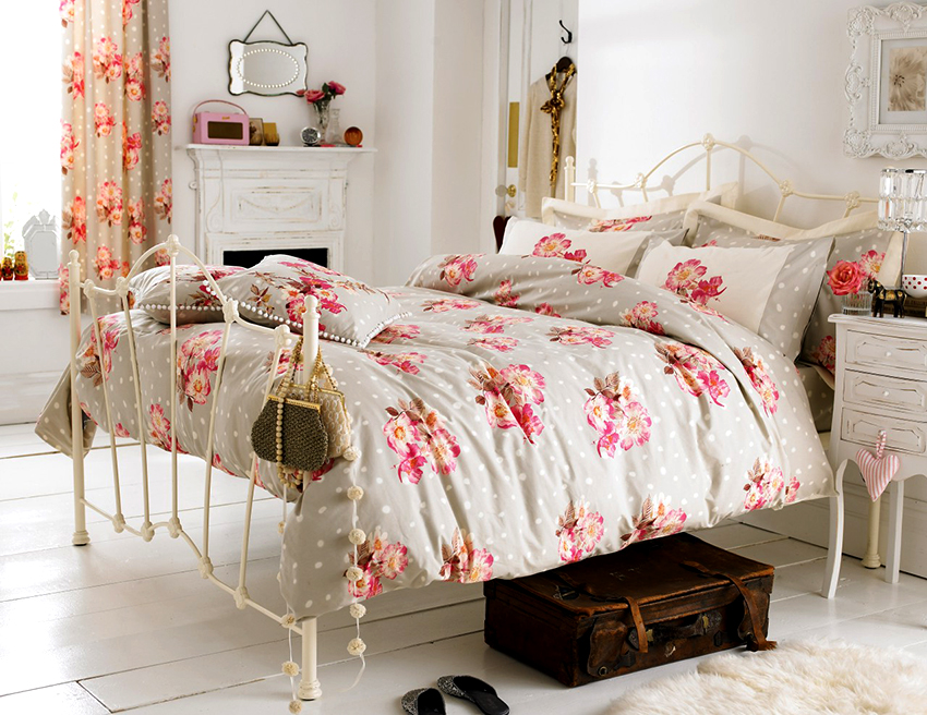 Kadalasan, ang mga light pastel shade ay ginagamit sa istilong Provence. Kadalasan, ang mga light pastel shade ay ginagamit sa istilong Provence.