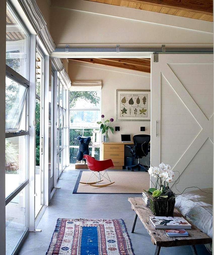 Kvalitetni eko-furnir trebao bi imati glatku površinu i biti ugodan na dodir Kvalitetni eko-furnir trebao bi imati glatku površinu i biti ugodan na dodir