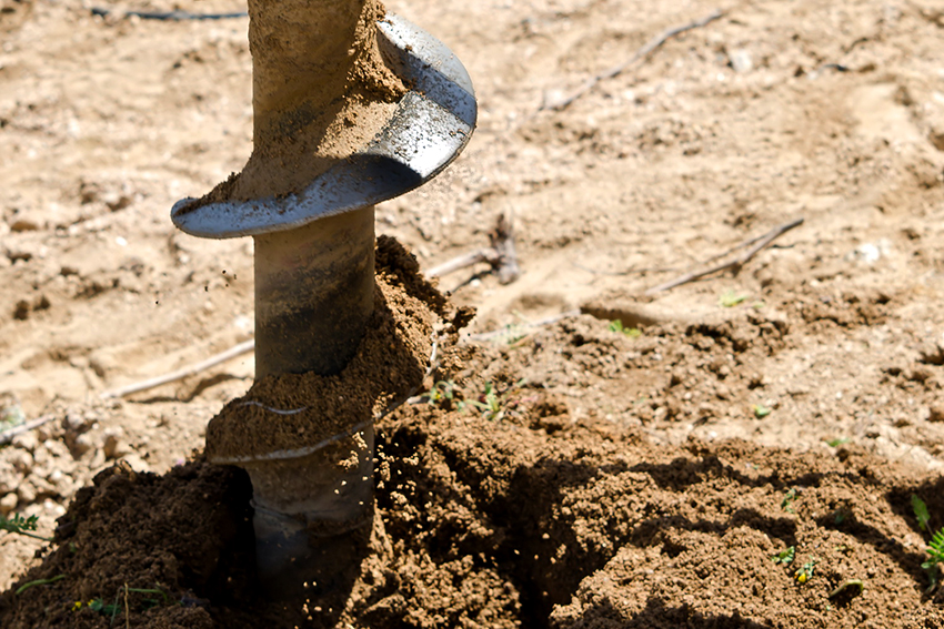 Per instal·lar un pou tubular, cal un equipament especial Per instal·lar un pou tubular, cal un equipament especial