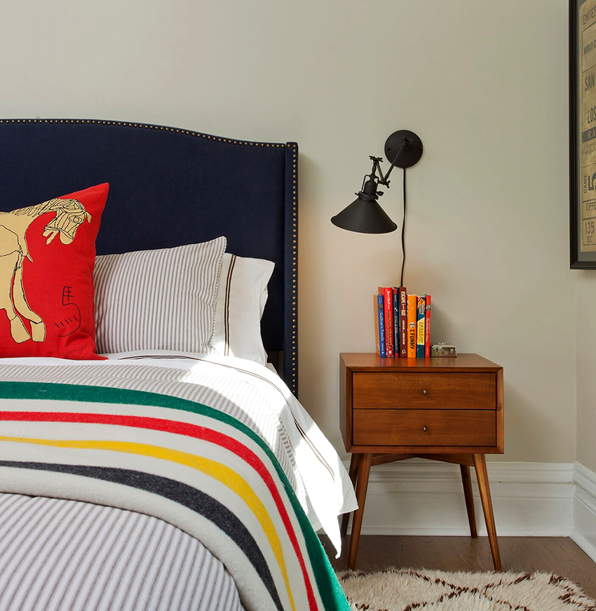 Vysoko kvalitné postele ruskej výroby stoja od 15 tisíc rubľov. a vyššie Vysoko kvalitné postele ruskej výroby stoja od 15 tisíc rubľov. a vyššie