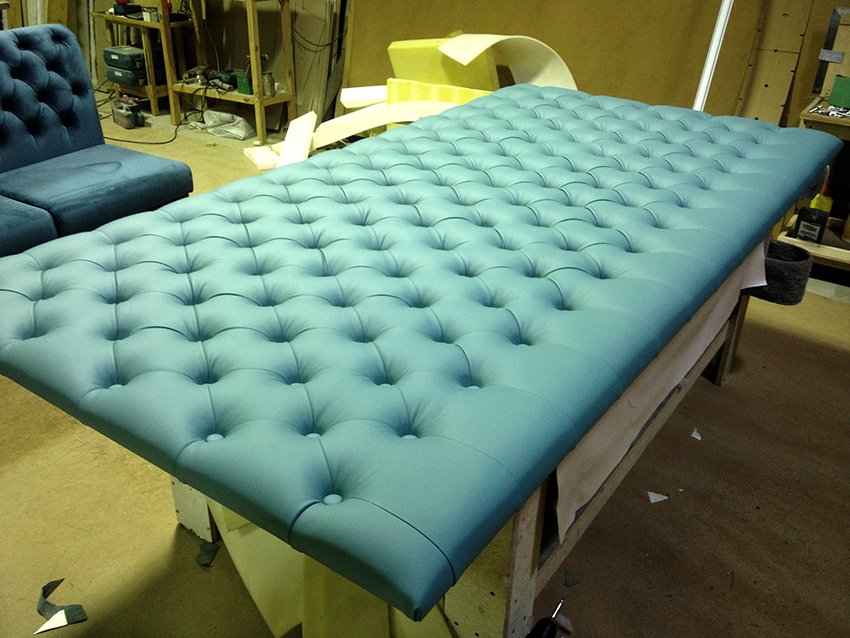 Pred namontovaním čela postele sa musíte rozhodnúť, koľko látky potrebujete Pred namontovaním čela postele sa musíte rozhodnúť, koľko látky potrebujete