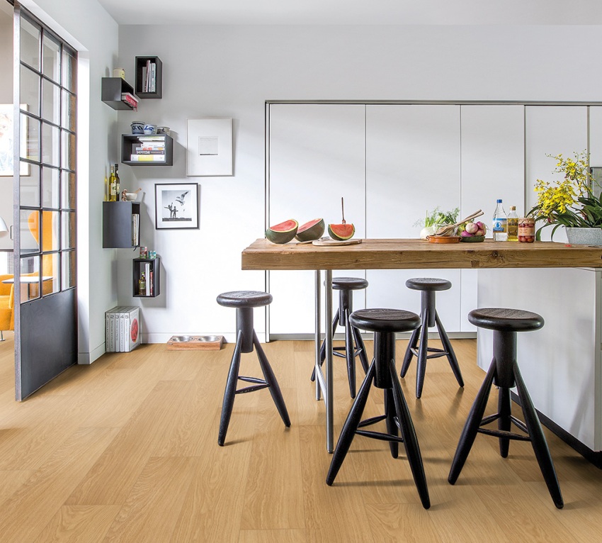 Tấm laminate chống thấm nước phổ biến có thể thay thế sàn đá trong nhà bếp Tấm laminate chống thấm nước phổ biến có thể thay thế sàn đá trong nhà bếp