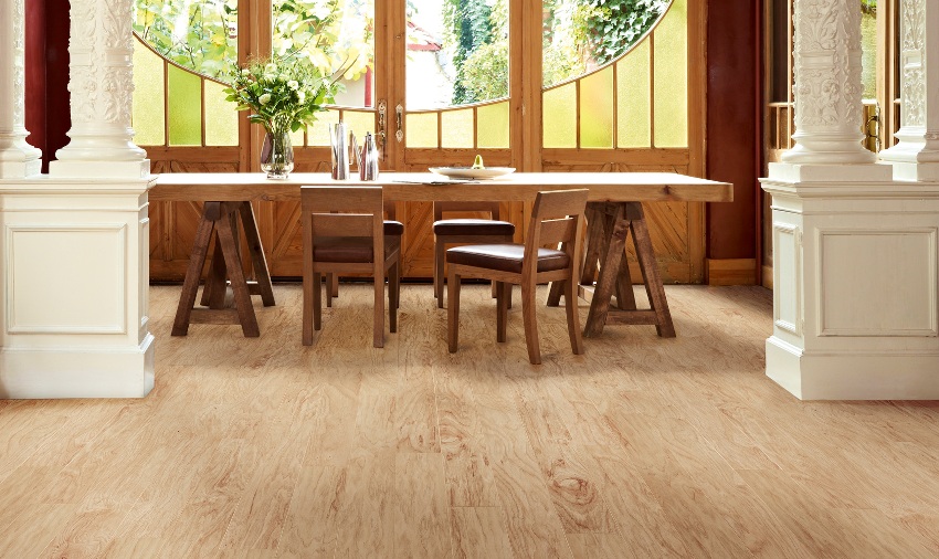 Một vật liệu như laminate không thấm nước sẽ hấp dẫn những khách hàng thích gạch men. Một vật liệu như laminate không thấm nước sẽ hấp dẫn những khách hàng thích gạch men.