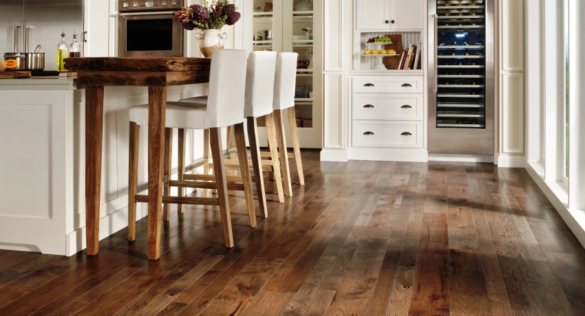 Sàn gỗ chống thấm - sàn có khả năng chịu nước cao Laminate chống thấm cho nhà bếp: tất cả về lớp phủ chất lượng