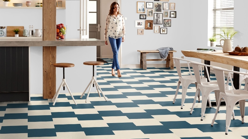 Linoleum este atractiv, cu o paletă interminabilă de modele și culori Linoleum este atractiv, cu o paletă interminabilă de modele și culori