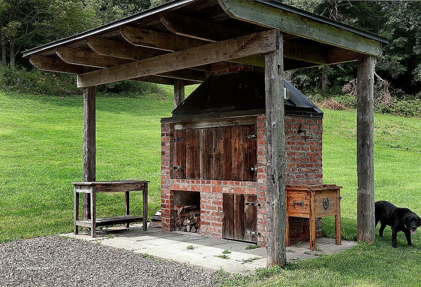 Mursteingrill er mulig i forskjellige varianter Mursteingrill er mulig i forskjellige varianter