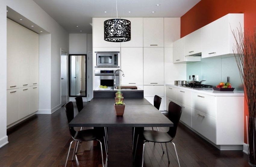 Κατά την τοποθέτηση πλαστικοποιημένου δαπέδου, είναι πολύ σημαντικό να κάνετε στεγανοποίηση υψηλής ποιότητας Κατά την τοποθέτηση πλαστικοποιημένου δαπέδου, είναι πολύ σημαντικό να κάνετε στεγανοποίηση υψηλής ποιότητας