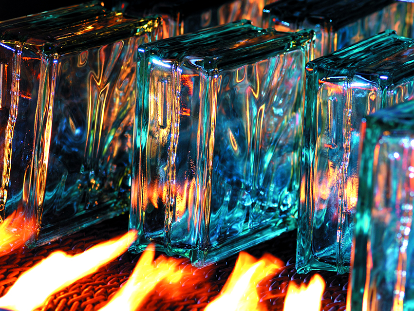 Cần có thiết bị hiện đại chất lượng cao để sản xuất khối thủy tinh Cần có thiết bị hiện đại chất lượng cao để sản xuất khối thủy tinh