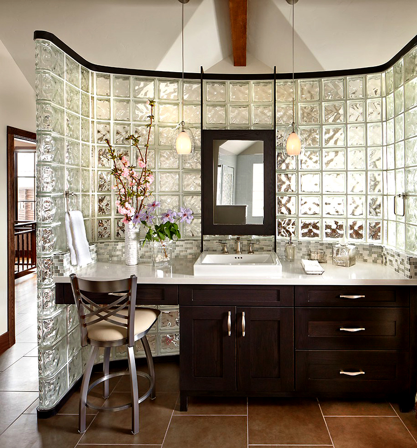 Khối thủy tinh từ các nhà sản xuất Nga và Ba Lan có tỷ lệ chất lượng giá cả tốt Khối thủy tinh từ các nhà sản xuất Nga và Ba Lan có tỷ lệ chất lượng giá cả tốt