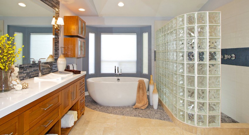 גושי הזכוכית הפופולאריים ביותר הם שקופים בצורת ריבוע גושי הזכוכית הפופולאריים ביותר הם שקופים בצורת ריבוע