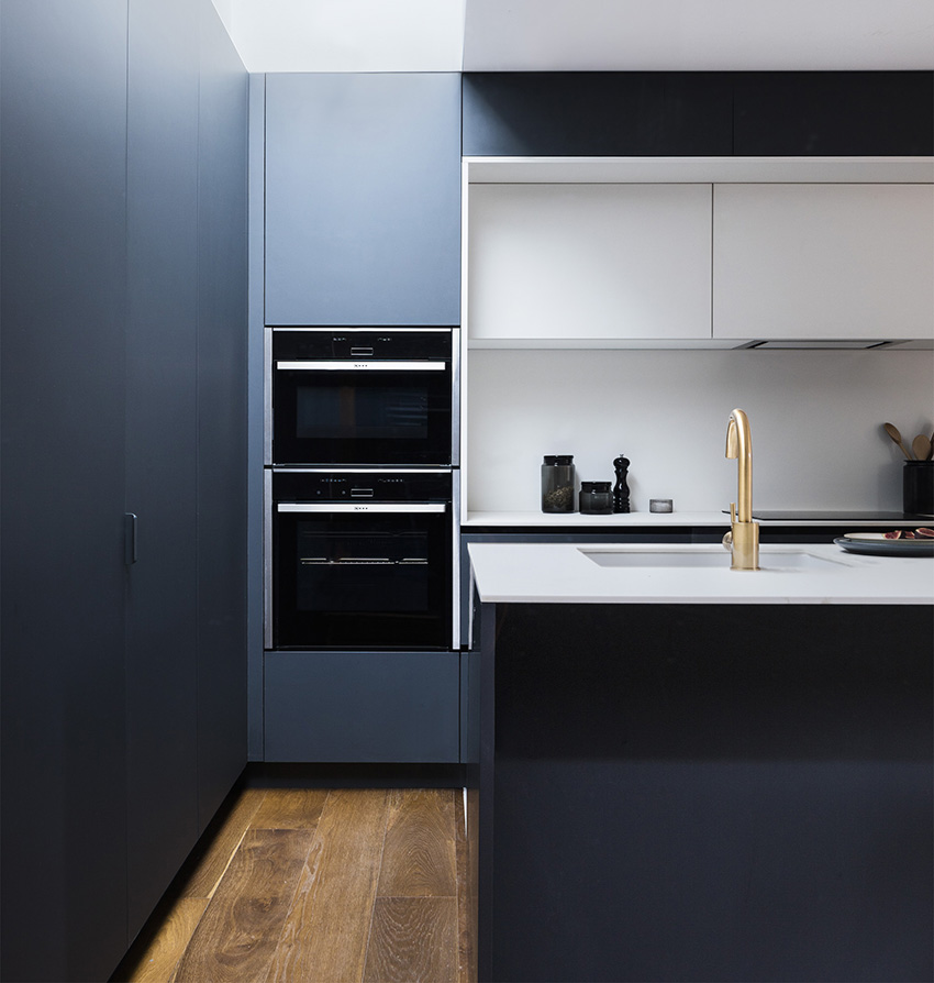 Em fornos a gás, a temperatura de aquecimento não pode ser definida com precisão Em fornos a gás, a temperatura de aquecimento não pode ser definida com precisão