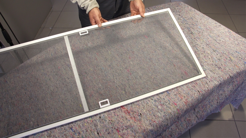 Tidak sukar untuk membuat kelambu di pintu - anda perlu membuat bingkai di mana kanvas diregangkan Tidak sukar untuk membuat kelambu di pintu - anda perlu membuat bingkai di mana kanvas diregangkan