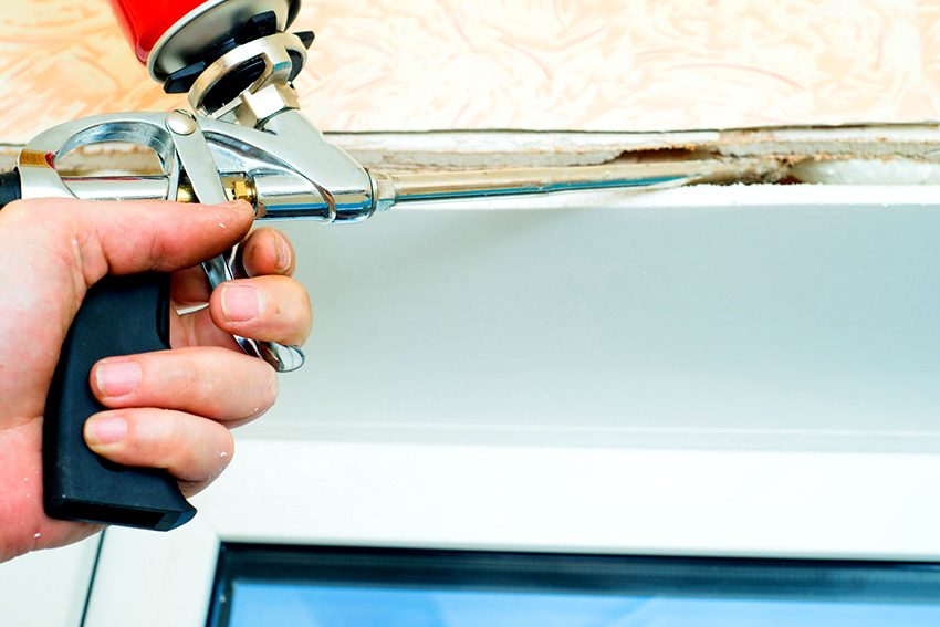 U pravilu, u visokokvalitetnim puškama dijelovi imaju teflonski ili fluoroplastični premaz. U pravilu, u visokokvalitetnim puškama dijelovi imaju teflonski ili fluoroplastični premaz.