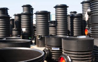 Plastikowe pierścienie do studni: rodzaje i cechy funkcjonalne