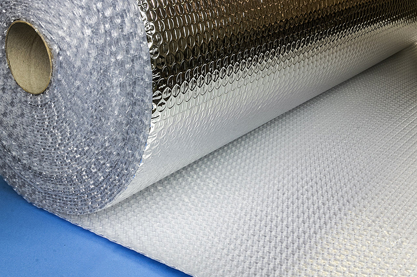 Underlag på et betongulv er nødvendigt til nivellering og isolering Underlag på et betongulv er nødvendigt til nivellering og isolering