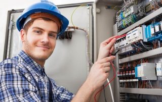 Cablejat elèctric a l'apartament: elaboració d'un esquema, regles i algorisme de treball