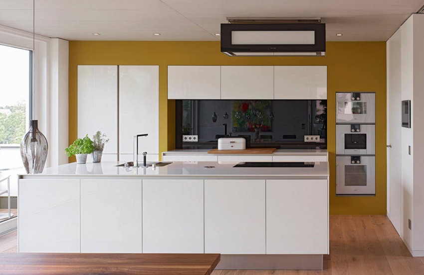 Pour établir correctement un schéma de câblage dans un appartement, vous devez connaître à l'avance la puissance approximative des appareils électroménagers et leur emplacement Pour établir correctement un schéma de câblage dans un appartement, vous devez connaître à l'avance la puissance approximative des appareils électroménagers et leur emplacement