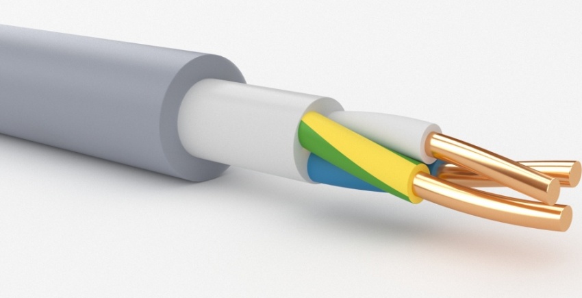 Le câble d'alimentation NYM est conçu pour alimenter des appareils électriques avec des tensions jusqu'à 500 V CA Le câble d'alimentation NYM est conçu pour alimenter des appareils électriques avec des tensions jusqu'à 500 V CA