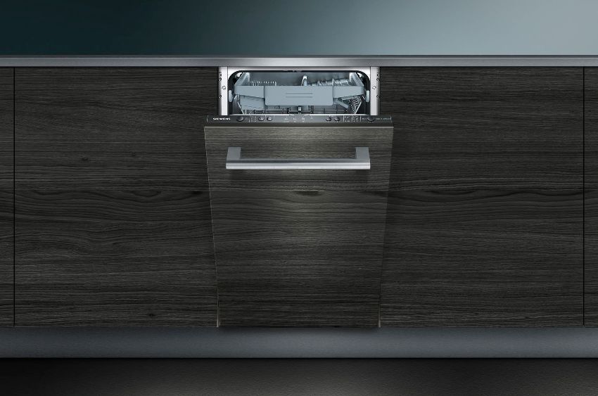 מדיח כלים מובנה סימנס SR 64E004 נמצא בפלח המחירים האמצעי מדיח כלים מובנה סימנס SR 64E004 נמצא בפלח המחירים האמצעי