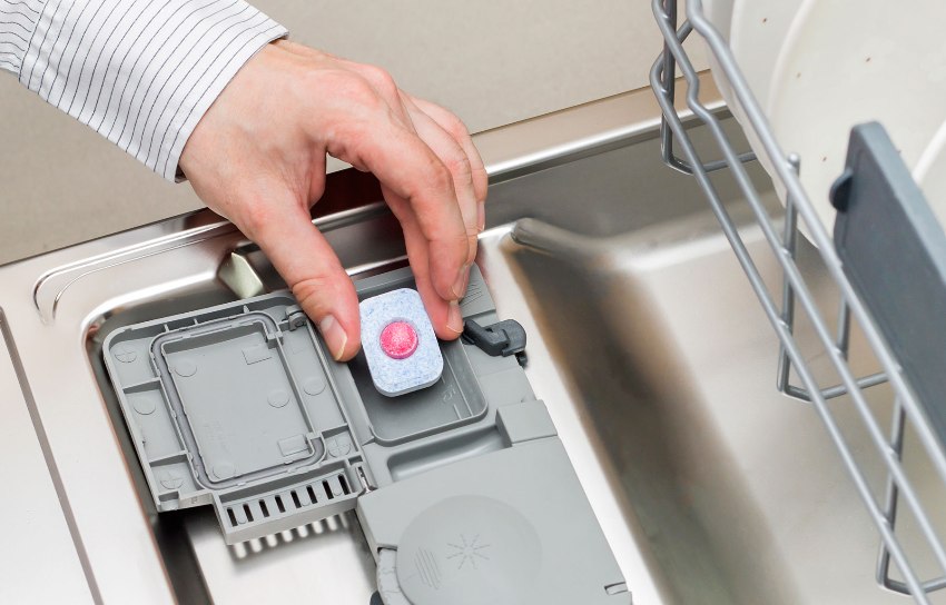 טבליות מדיח כלים הן בדרך כלל שלוש חלקים טבליות מדיח כלים הן בדרך כלל שלוש חלקים