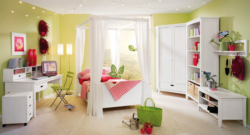 IKEA namještaj za vrtić s kompaktnim kutnim ormarom IKEA namještaj za vrtić s kompaktnim kutnim ormarom