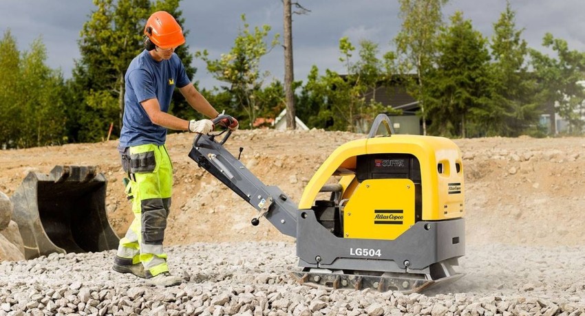 Đĩa rung là một thiết bị đặc biệt được thiết kế để đầm đất, mặt bê tông, mặt đường nhựa Tấm rung tự làm: tính khả dụng kỹ thuật và đảm bảo chất lượng