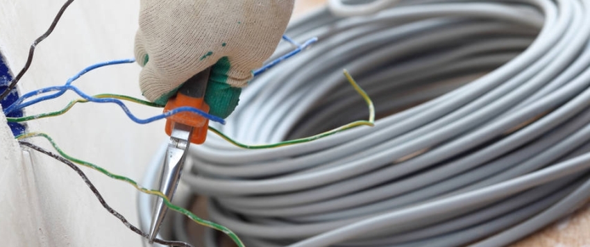 המדד העיקרי שלפיו מחושב החוט הוא עומס הזרם המותר לטווח הארוך המדד העיקרי שלפיו מחושב החוט הוא עומס הזרם המותר לטווח הארוך