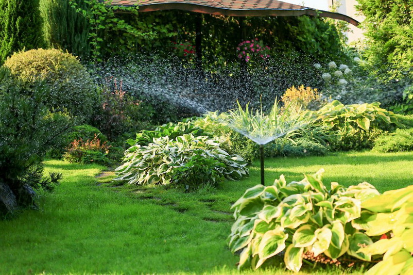 Ang mga Sprinkler ay dapat mapili at mai-install batay sa kakayahan ng mga tubo at ang laki ng site Ang mga Sprinkler ay dapat mapili at mai-install batay sa kakayahan ng mga tubo at ang laki ng site