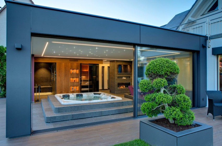 Ang isang panauhing panauhin na may paliligo ay, una sa lahat, isang gusaling hindi gaanong para sa pamumuhay bilang isang lugar para sa pamamahinga Ang isang panauhing panauhin na may paliligo ay, una sa lahat, isang gusaling hindi gaanong para sa pamumuhay bilang isang lugar para sa pamamahinga