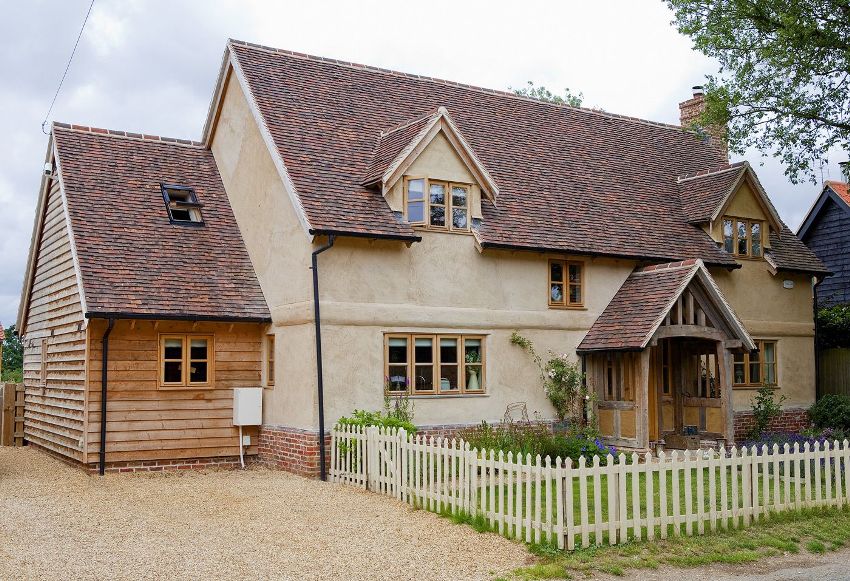 Ang pagbibigay ng isang window sa bathhouse habang nagpaplano, posible na magbigay ng isang mabisang sistema ng bentilasyon Ang pagbibigay ng isang window sa bathhouse habang nagpaplano, posible na magbigay ng isang mabisang sistema ng bentilasyon