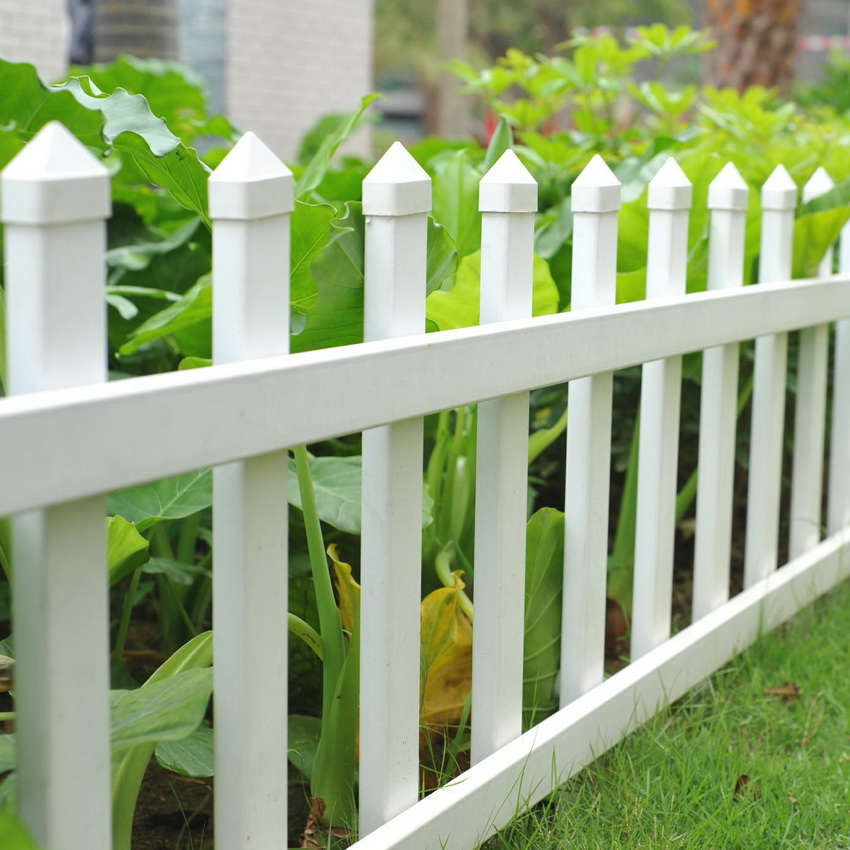 Plastové konštrukcie sú populárne kvôli ich pohodliu a nízkej cene Plastové konštrukcie sú populárne kvôli ich pohodliu a nízkej cene