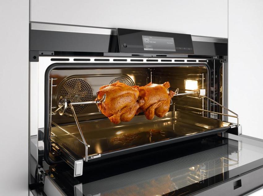 La graella és un element de calefacció addicional situat a la part superior del dispositiu del forn La graella és un element de calefacció addicional situat a la part superior del dispositiu del forn