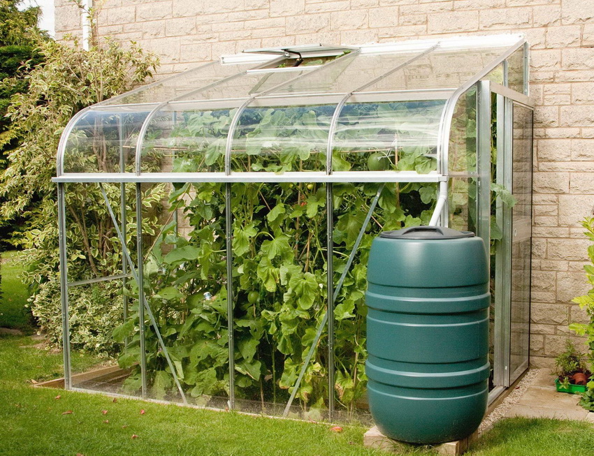 For høykvalitetsdrift av vanningsanlegget er det nødvendig å overvåke rørens renslighet og installere et filter For høykvalitetsdrift av vanningsanlegget er det nødvendig å overvåke rørens renslighet og installere et filter